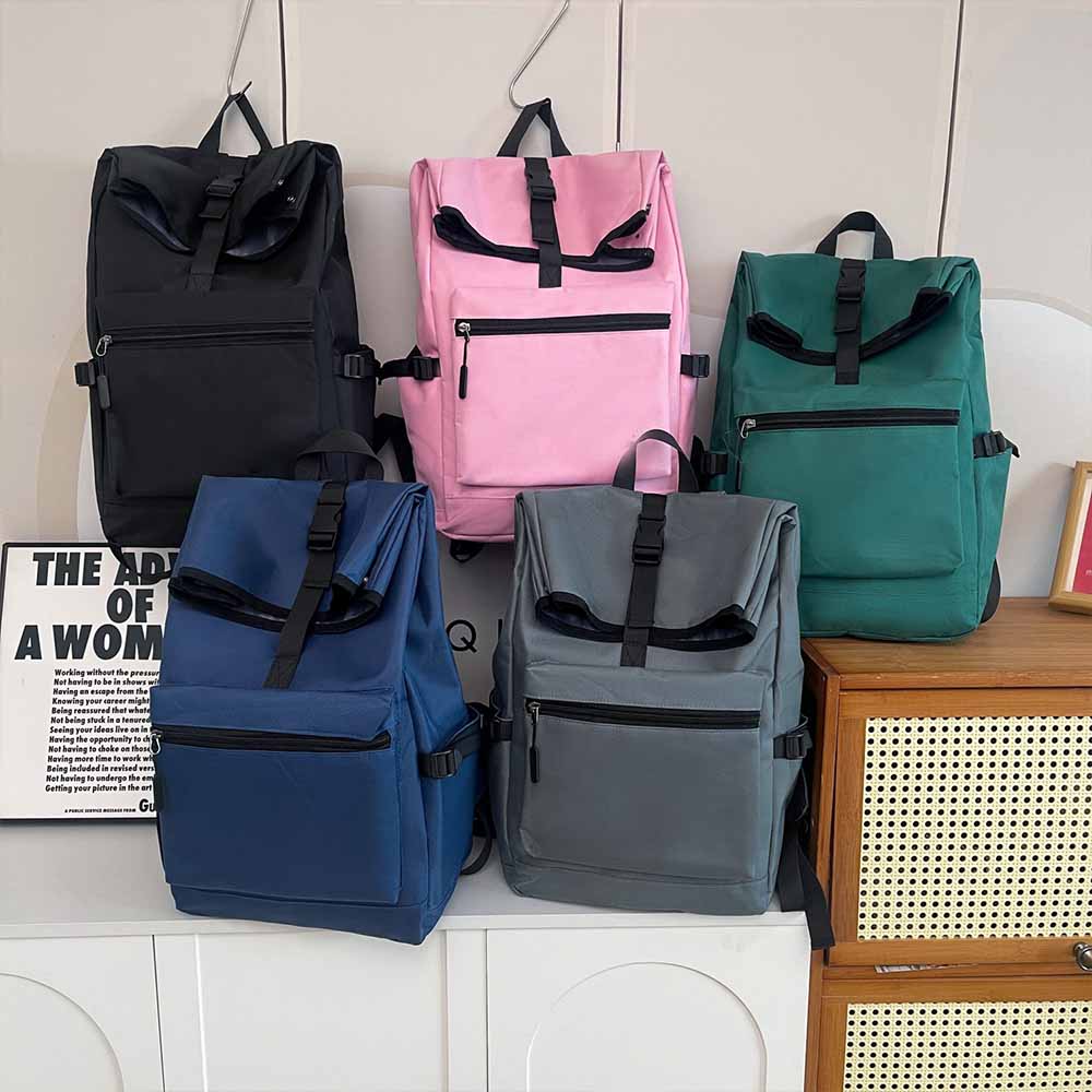Men and women with the new fashion, leisure, versatile, large-capacity waterproof business bag, travel bag and shoulder bag.