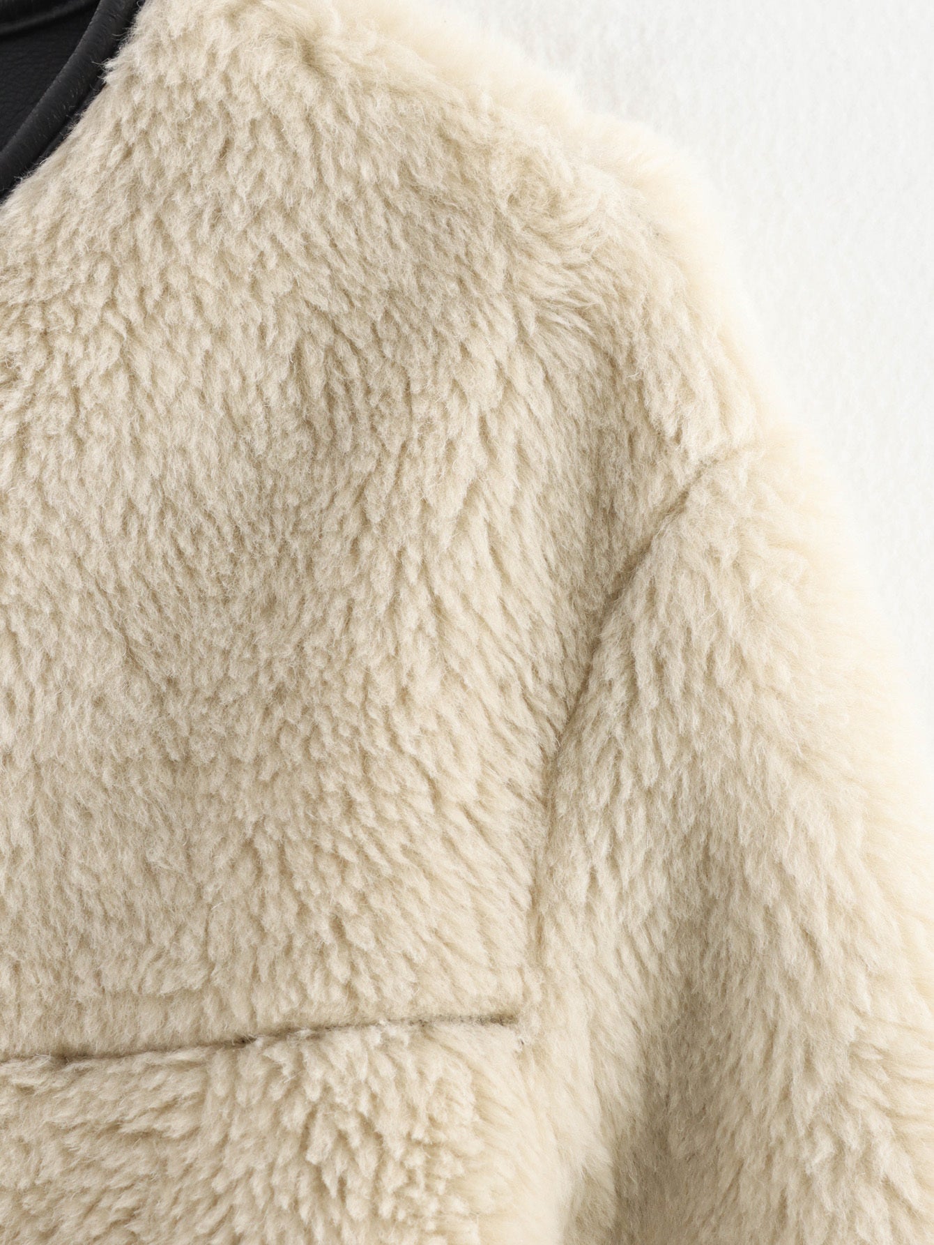 Women's thick warm O Neck Fur Faux Leather Coat