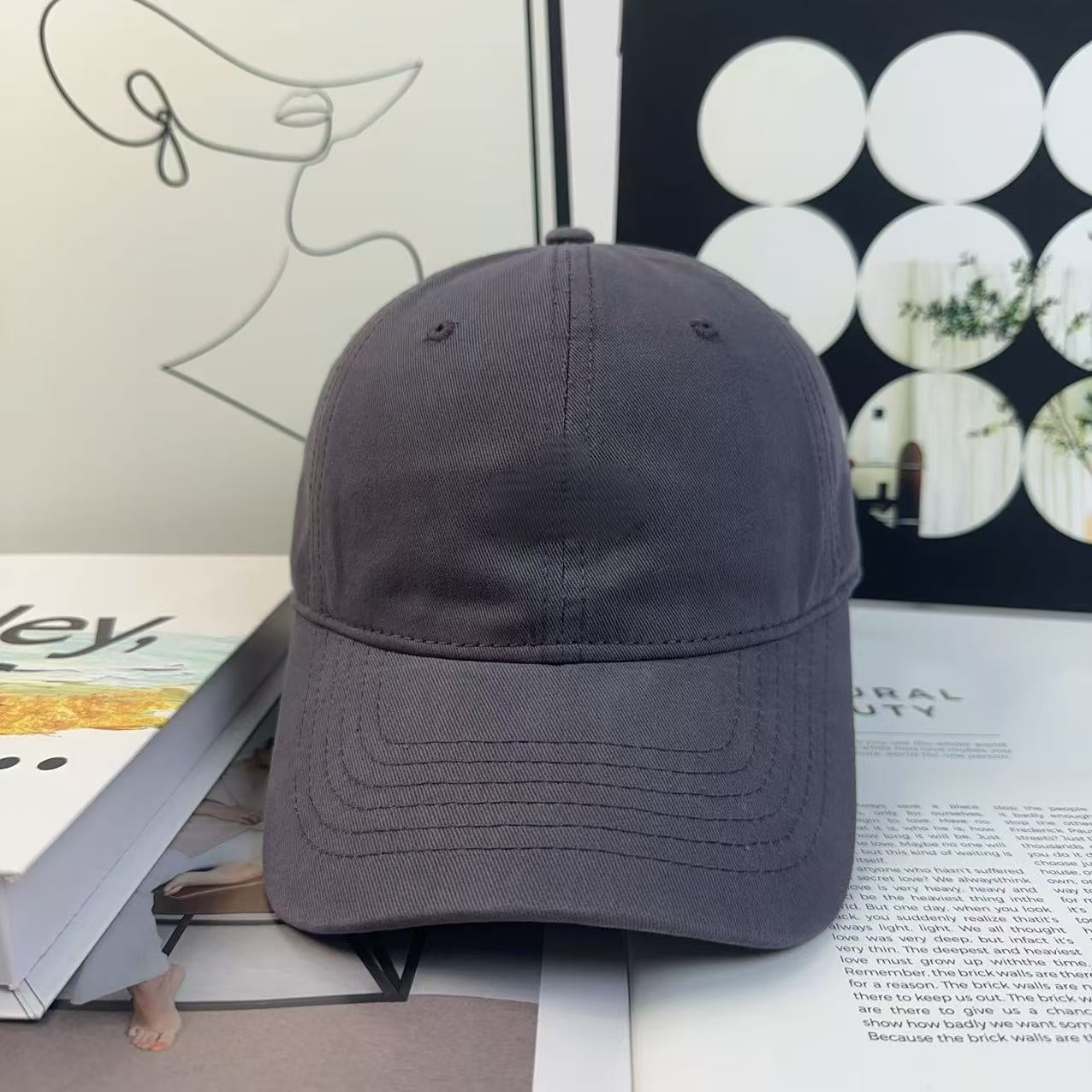 Men's and Women's Casual Joker Three-dimensional Letters Baseball Cap Big Head Wai Outdoor Cap.