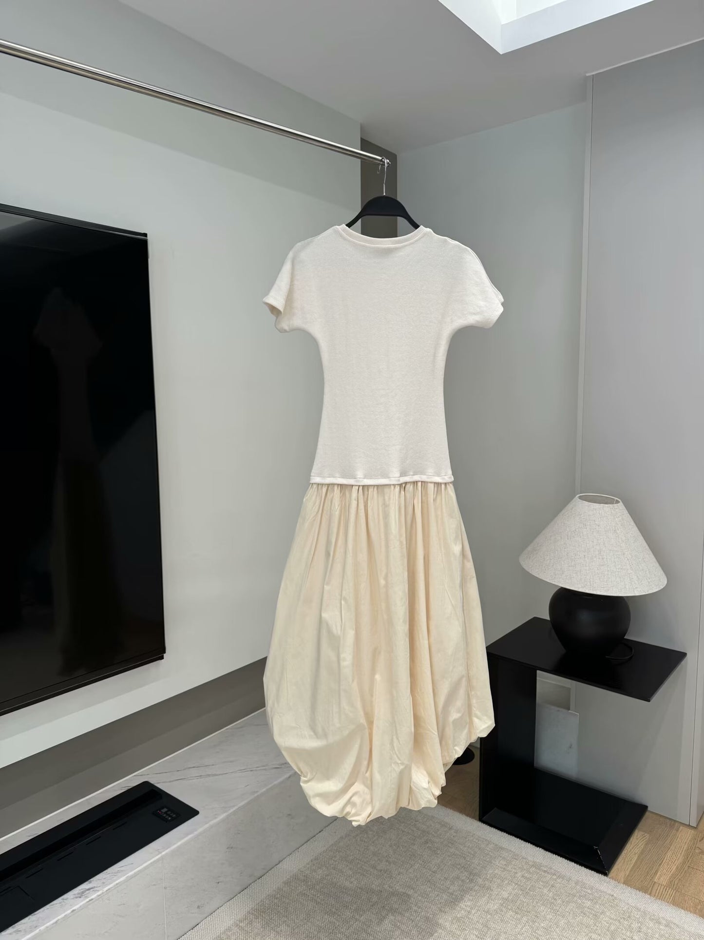 Ladies' new fashion balloon shaped elastic slim short sleeved patchwork MIDI dress