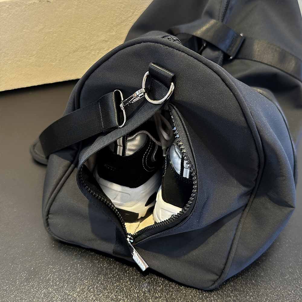 Men's and Women's Fitness Bags, Portable Training Bags, Sports Bags, Independent Shoes, Large-capacity Travel Bags.