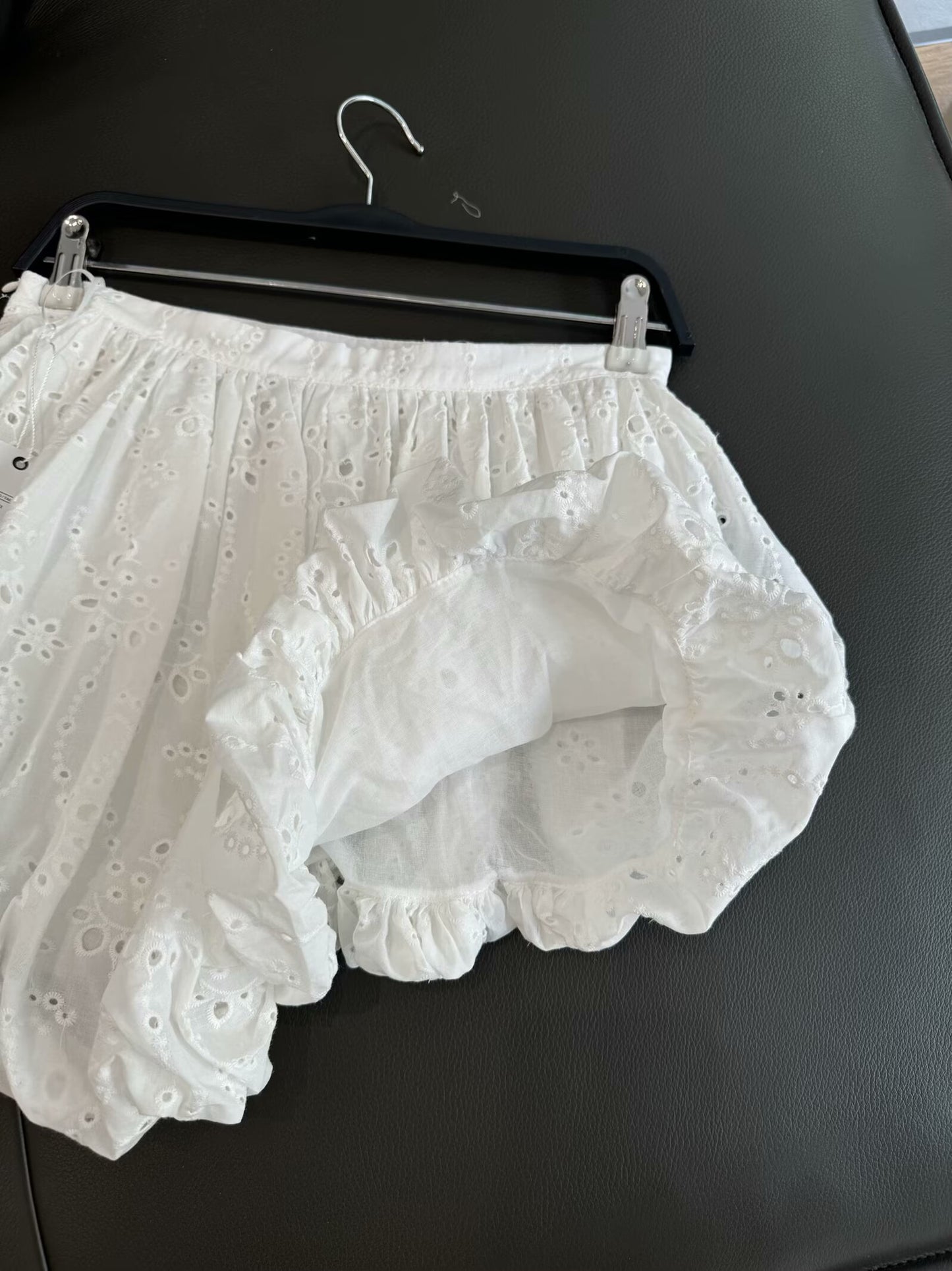 Women's New chic Fashion Balloon Edition Casual Embroidered Shorts