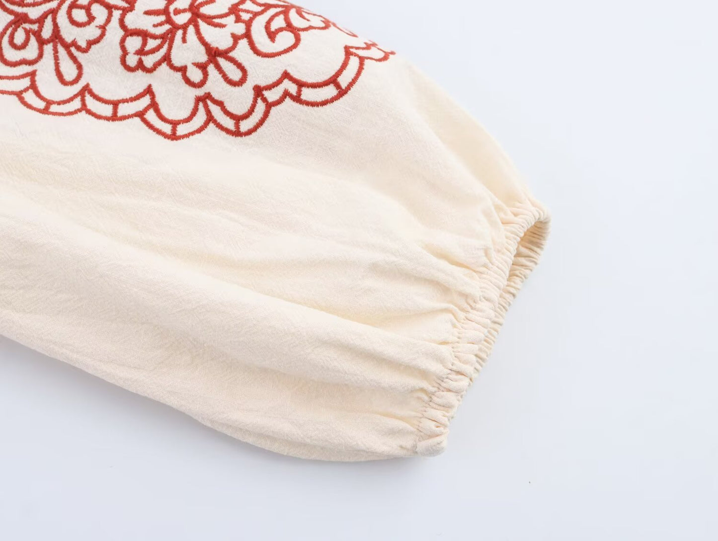 Ladies' 2025 new fashion loose lace up casual long sleeved embroidered shirt