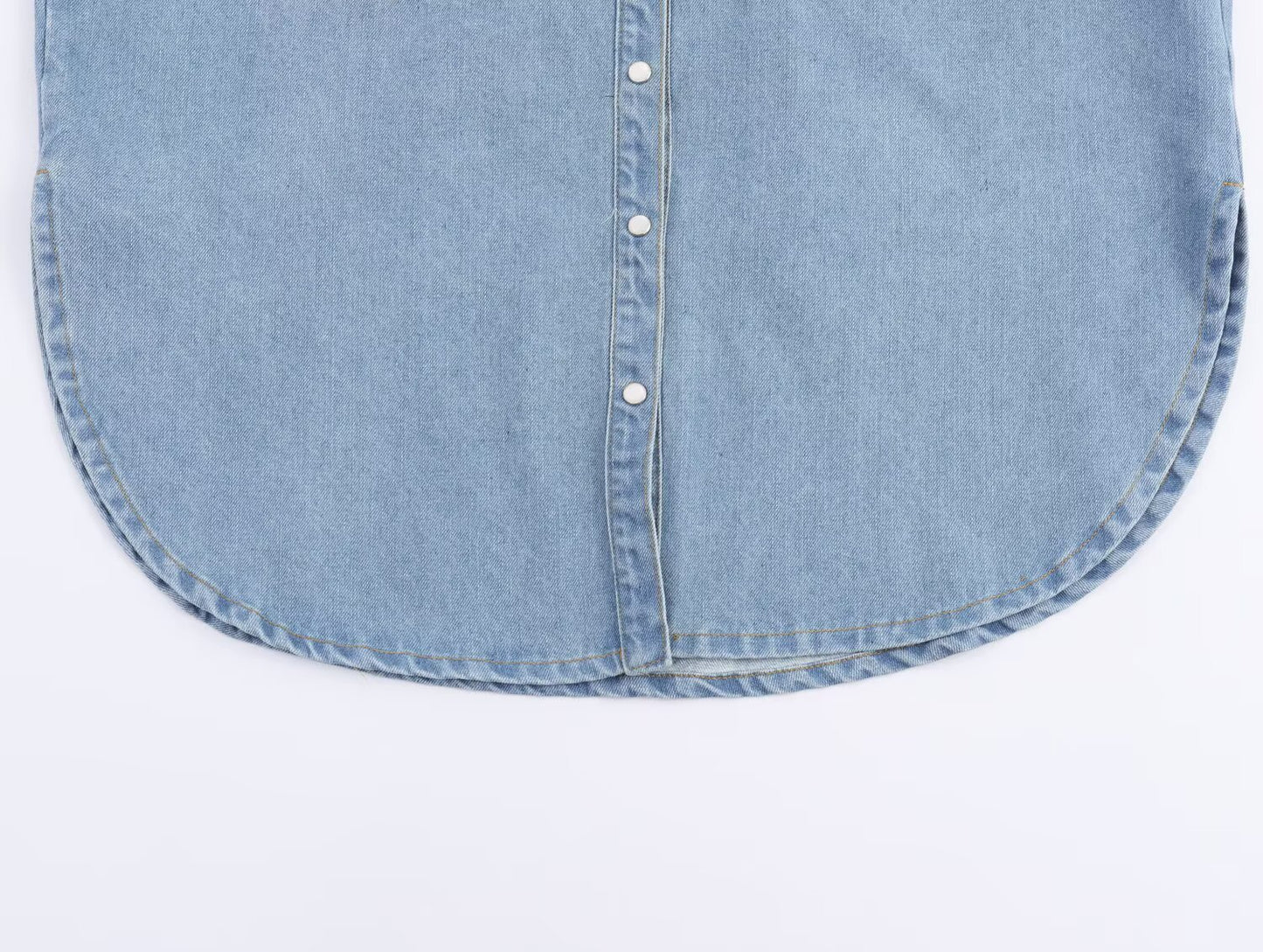 Women's new fashion loose single breasted long sleeved denim shirt