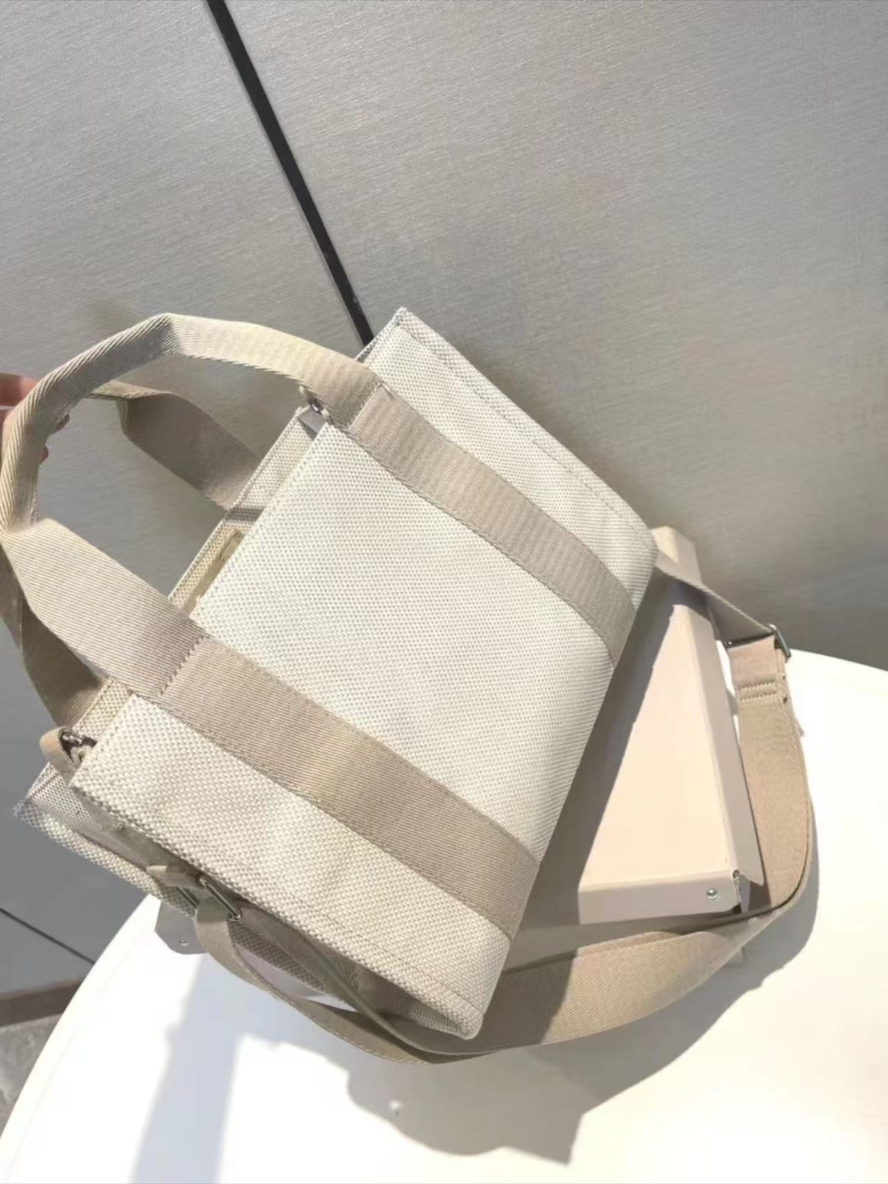 LU Women's New Fashion Canvas Two-color Portable Large-capacity Joker Shoulder Bag Tote Bag