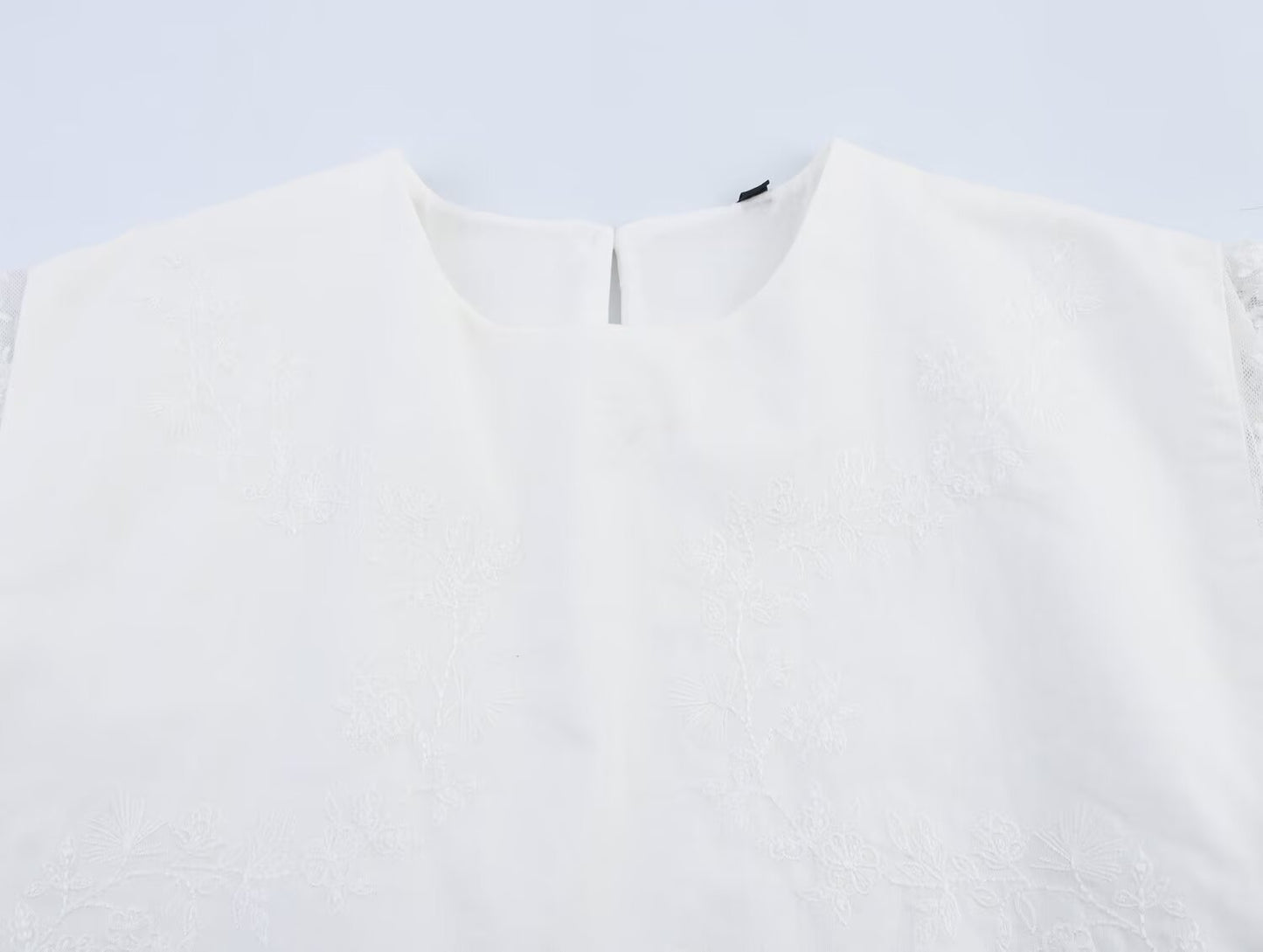 Women's' 2025 New Fashion Bow Decoration Short Lace Embroidered Top