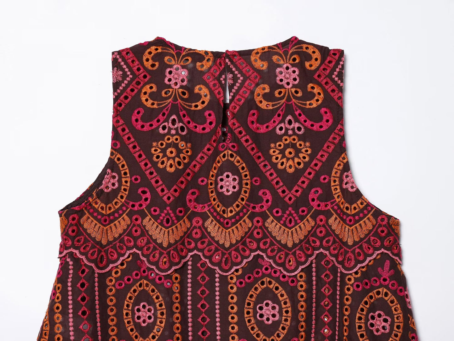 suit Women's 2 pieces hollowed out embroidered O-Neck top+Skirts
