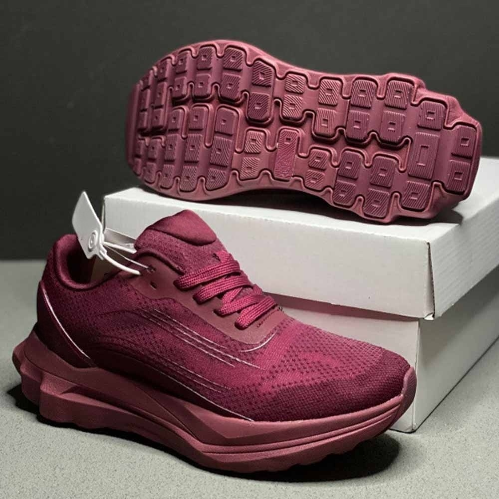 2026 new ultra-light breathable mesh sports casual couple shoes have a shoe box