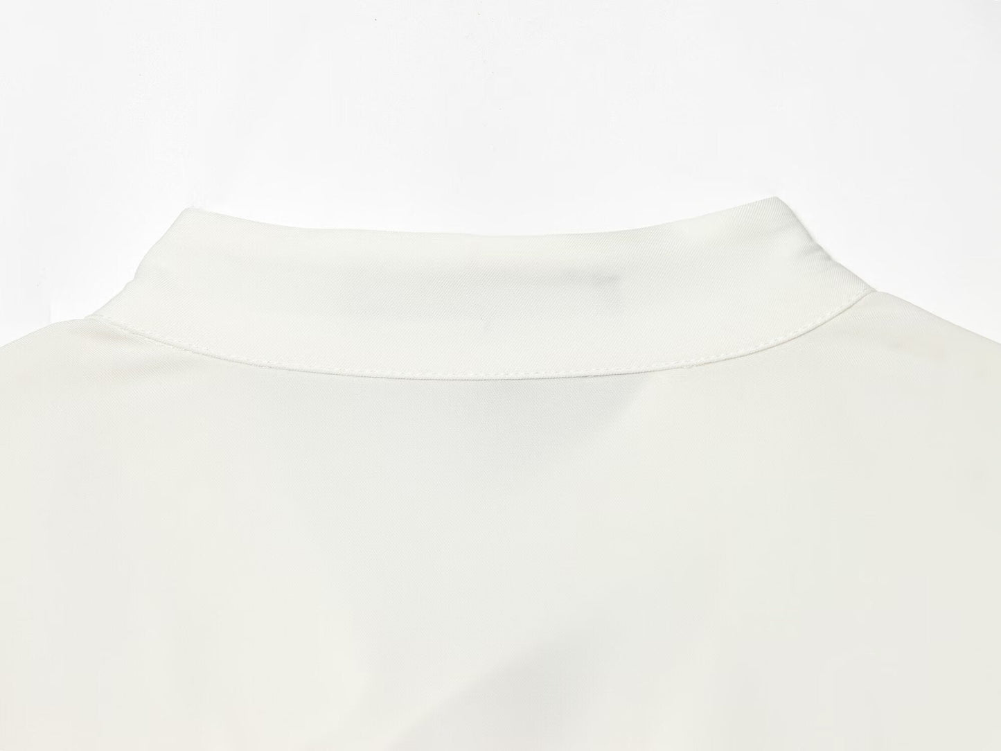 Women's lace up collar pleated shirt