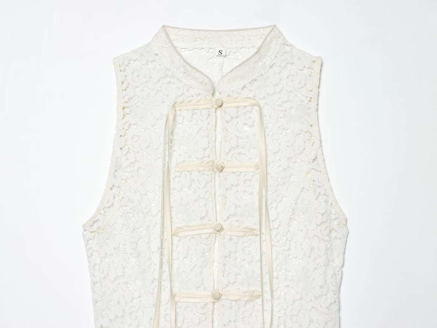 Women's rope knot decorative embossed lace top
