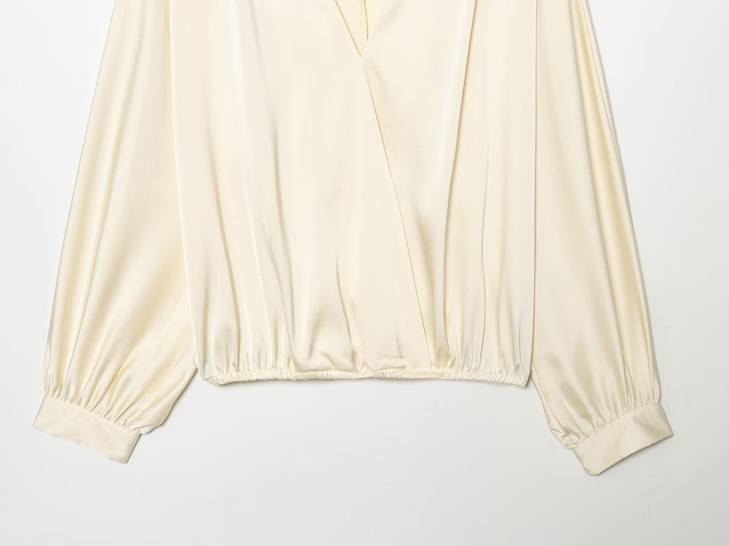 2026 Women's satin textured V-neck shirt