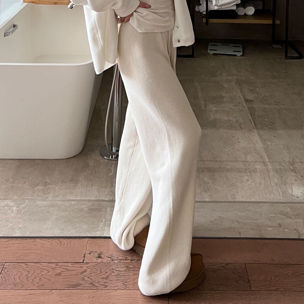 New casual and versatile knitted wide-leg pants for women
