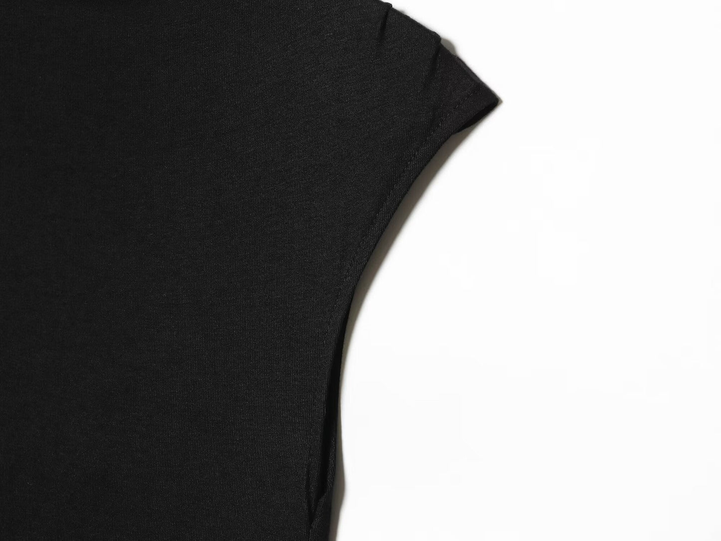 Women's new asymmetric long style pleated top