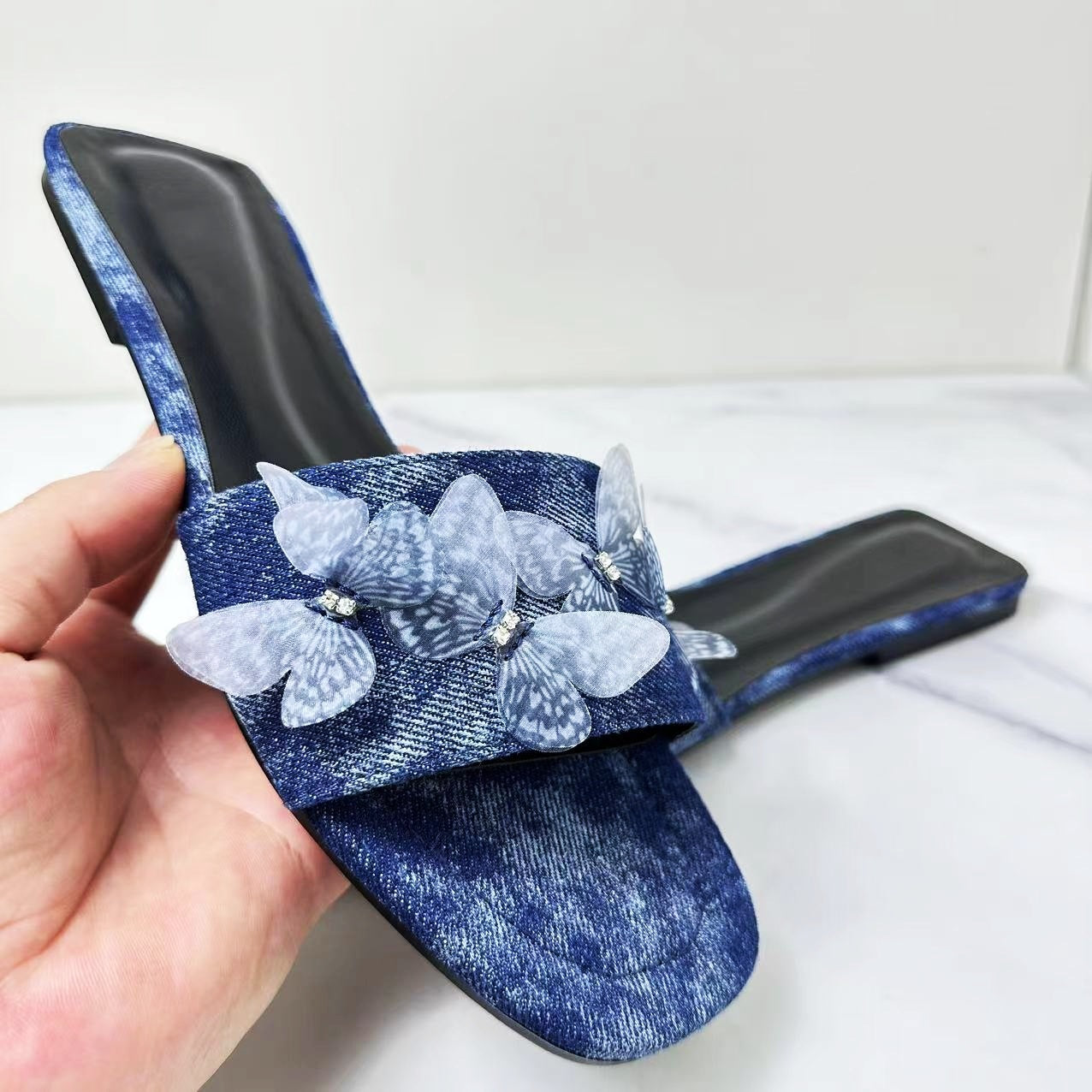Women's new Joker Blue Jeans Butterfly Decorated Flat Sandals Old Retro Slippers