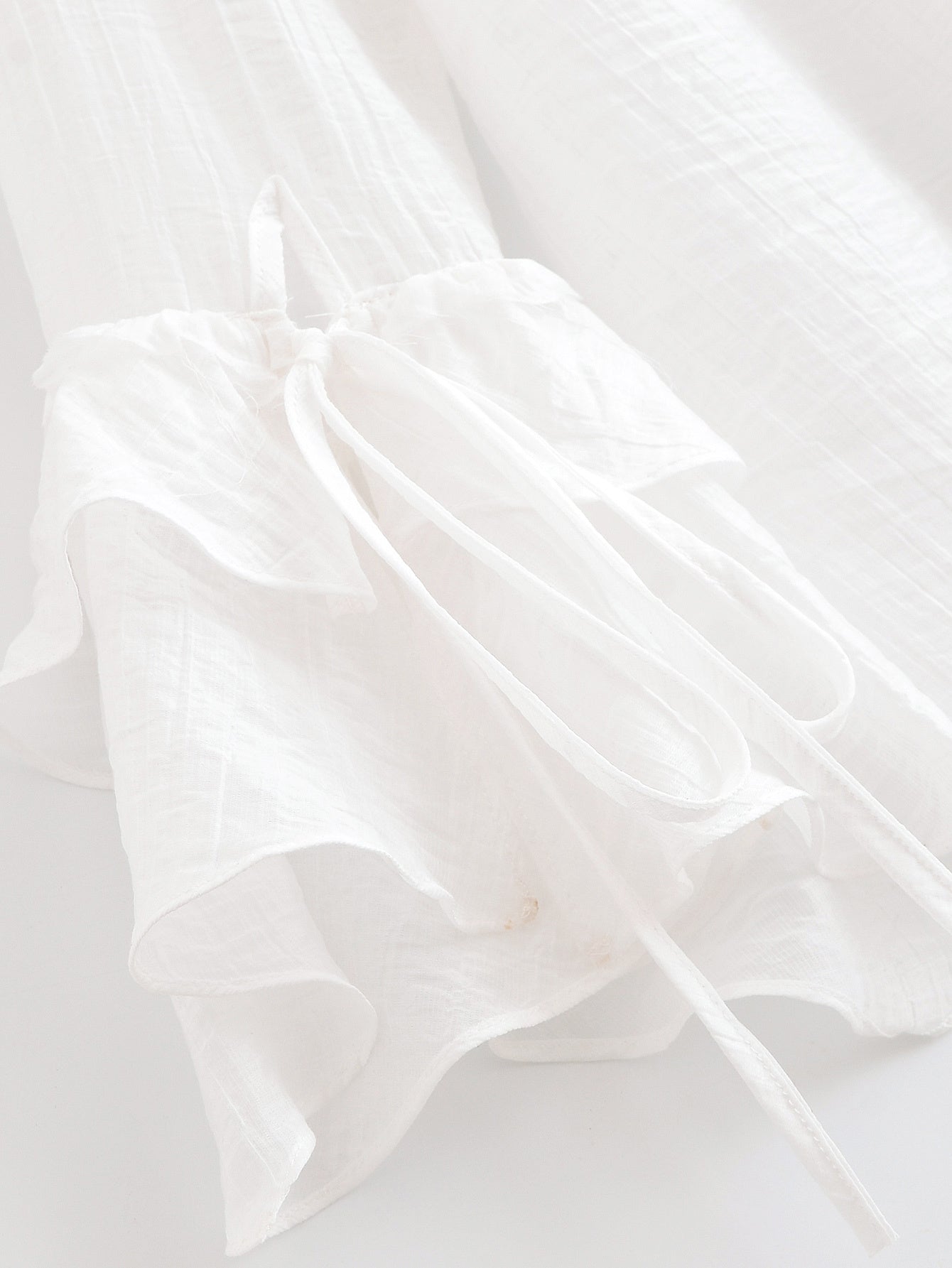 Women's chic Fashion layered ruffle edge decoration casual lace up shirt