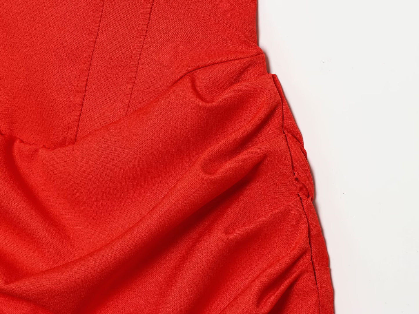 Women's sexy sleeveless hip hugging tied dress