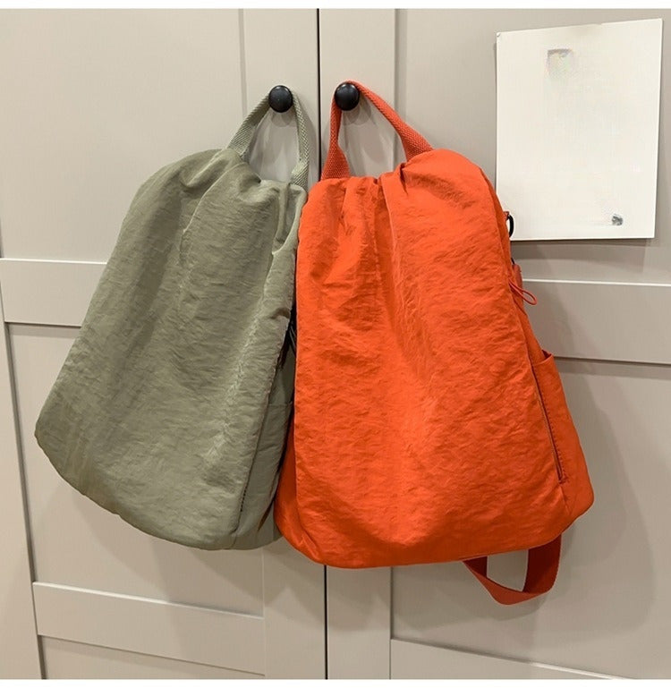 Women's New Joker Lightweight Nylon Backpack Shopping Commuter Travel Large Capacity Backpack.