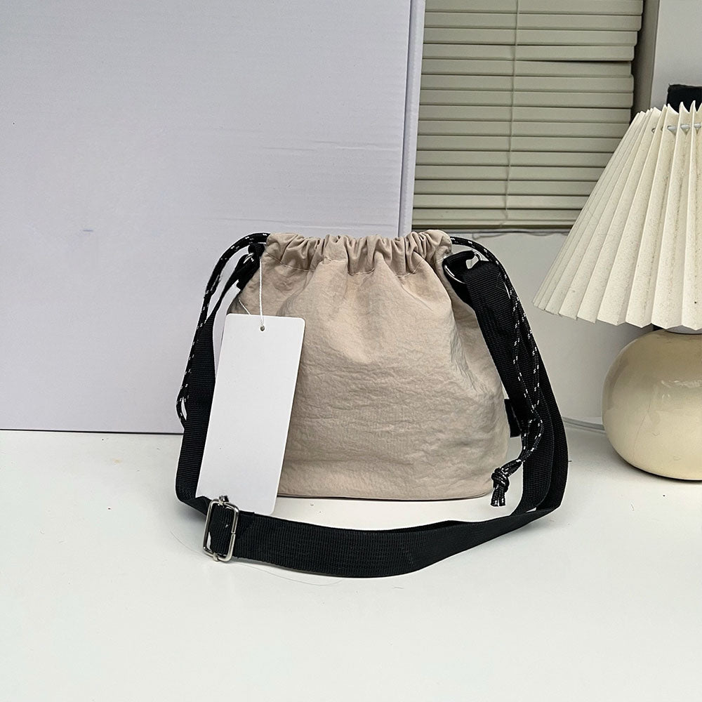 LU New Leisure Shoulder Slung Adjustable Speed Dry Waterproof Small Bag. (Upper Width: 24.5cm Lower Width: 20.5cm Height: 19.5cm)