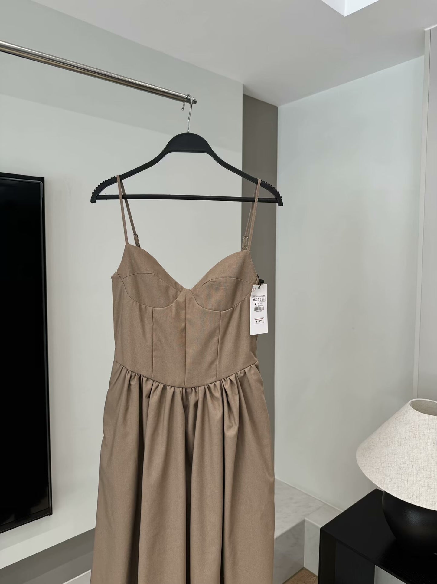 Ladies' new fashion Wide pleated hem sleeveless cotton suspender MIDI dress