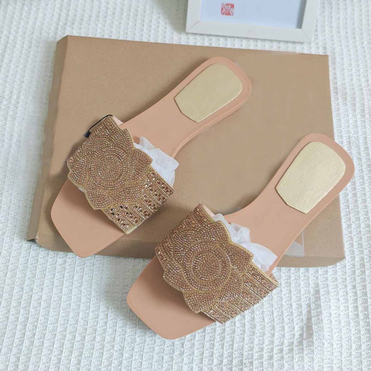 Women's New Fashion Casual Joker Flat Shoes Rhinestone Slippers Word Sandals Women.