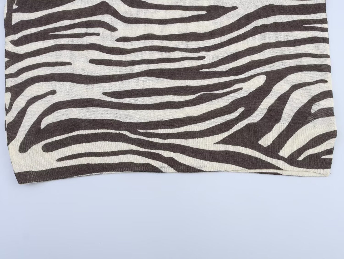 Women's New Fashion casual O-Neck striped fine needle knitted top