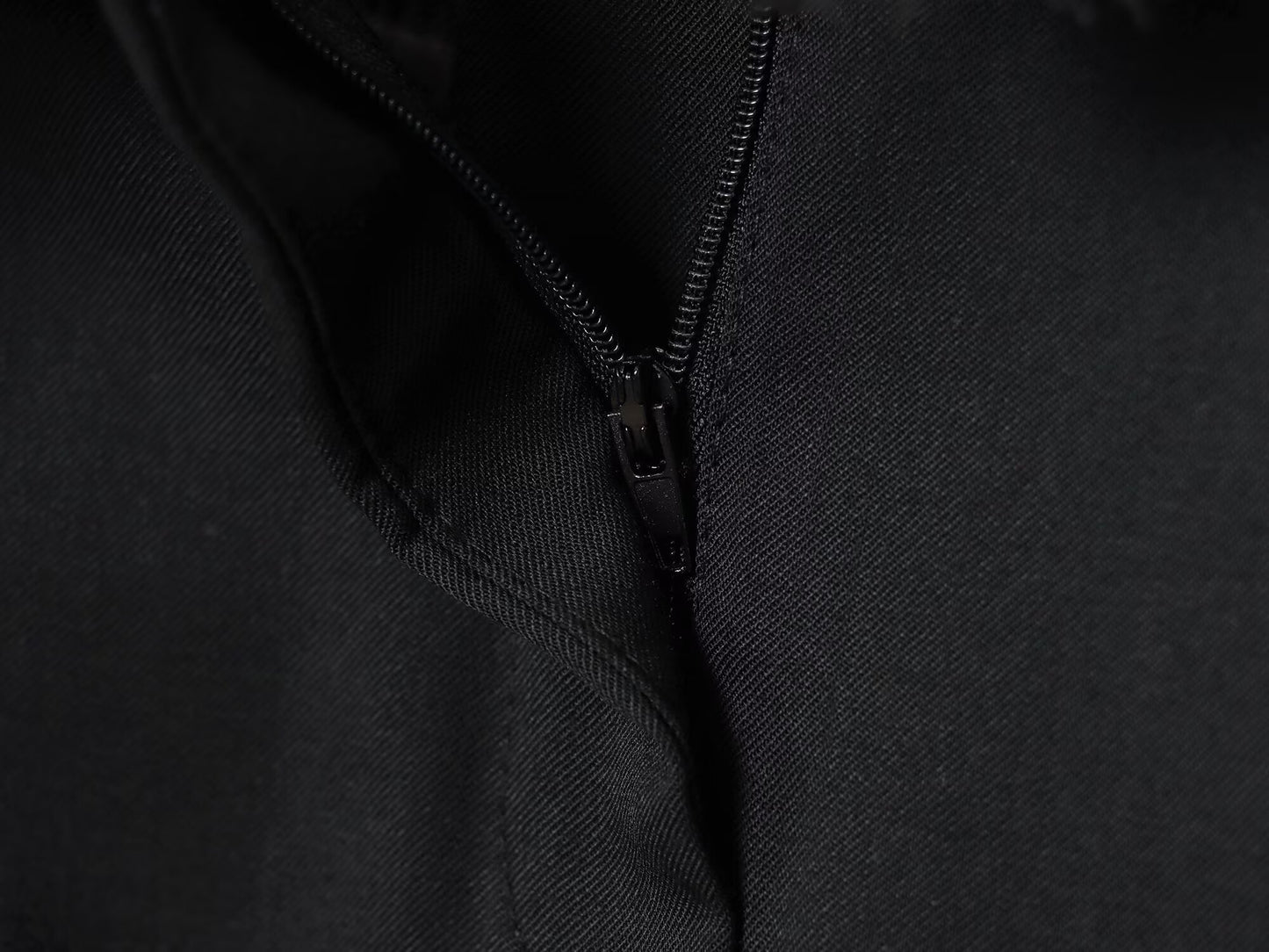 Women's new fashion rolled edge waist design casual pleated pants