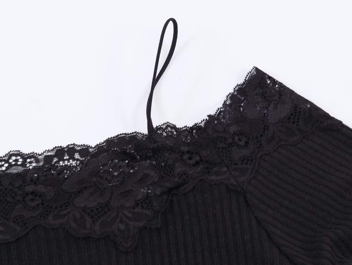 Women's off shoulder long sleeved patchwork T-shirt