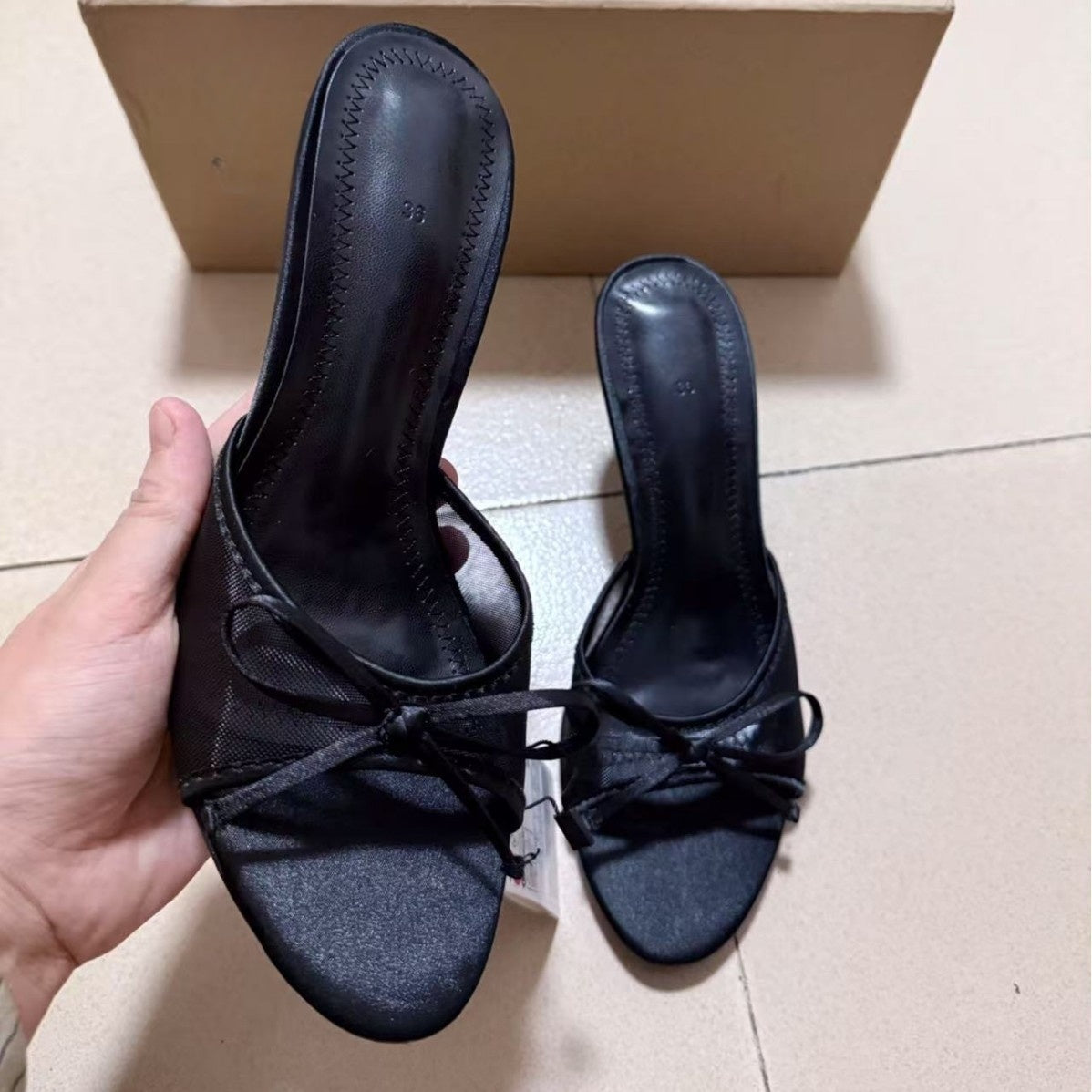 Women's New Fashion Joker Mesh Breathable Open-toed High-heeled Sandals Bow Stilettos.