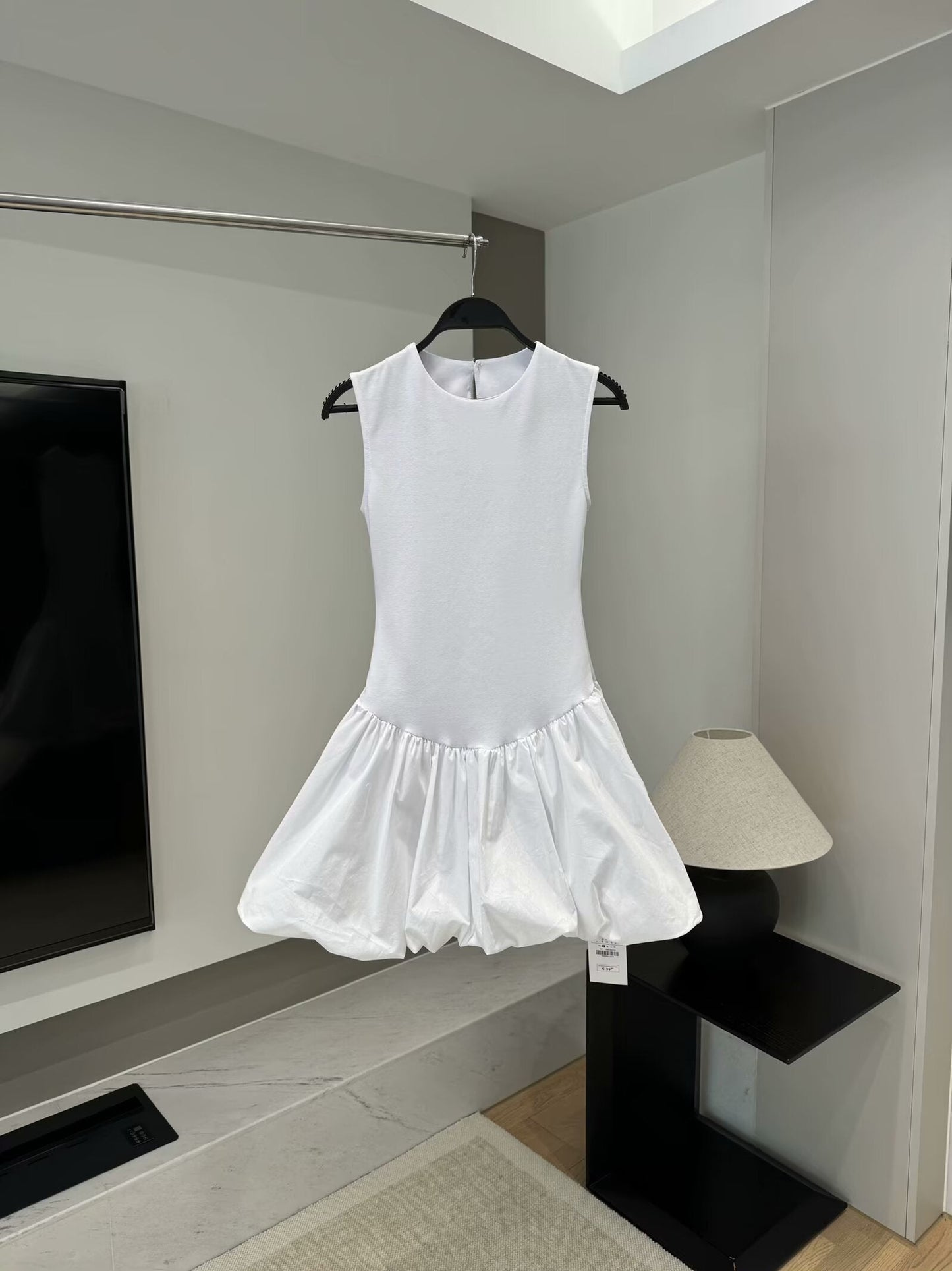 Women's 2025 chic fashion double-sided fabric stitching dress retro sleeveless women's dress 