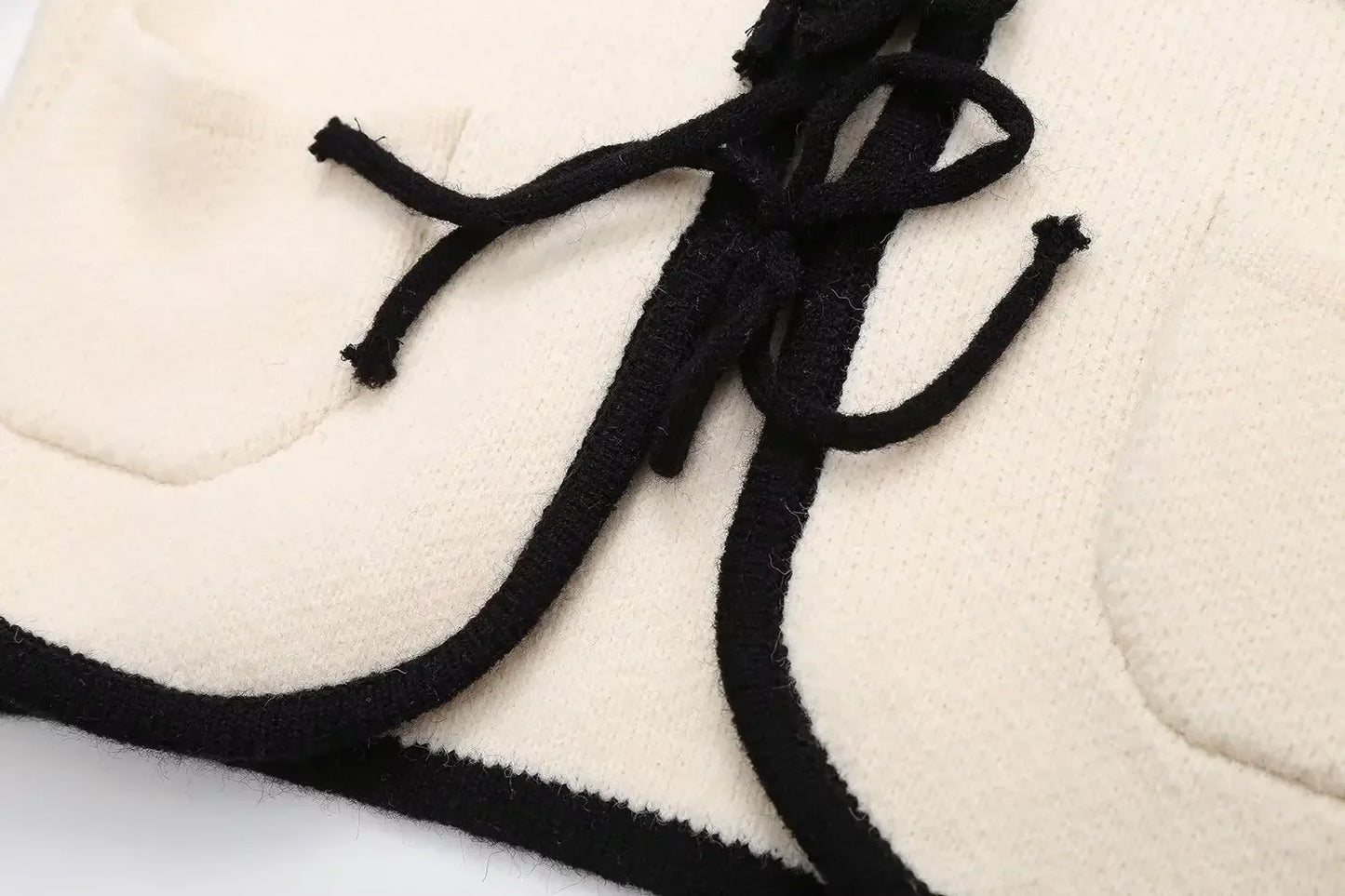 Women's 2024 new fashion pocket decoration casual short O Neck knitted coat retro long sleeved lace up women's coat chic top