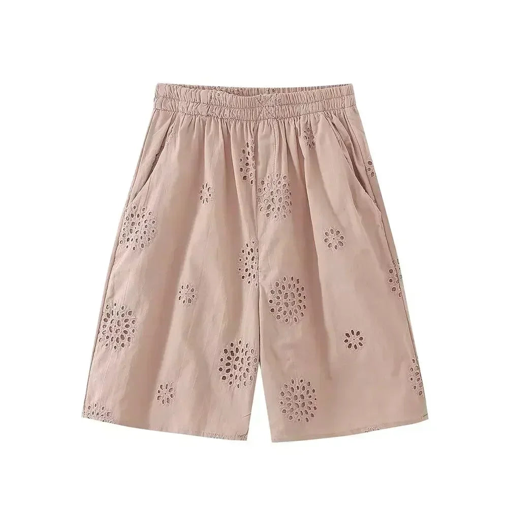 Women's New Fashion Hollow Embroidery Decoration Loose Asymmetric Shirt Retro Long Sleeve Button Women's Shirt Unique Top