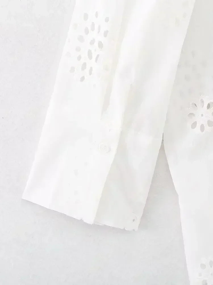 Women's New Fashion Hollow Embroidery Decoration Loose Asymmetric Shirt Retro Long Sleeve Button Women's Shirt Unique Top