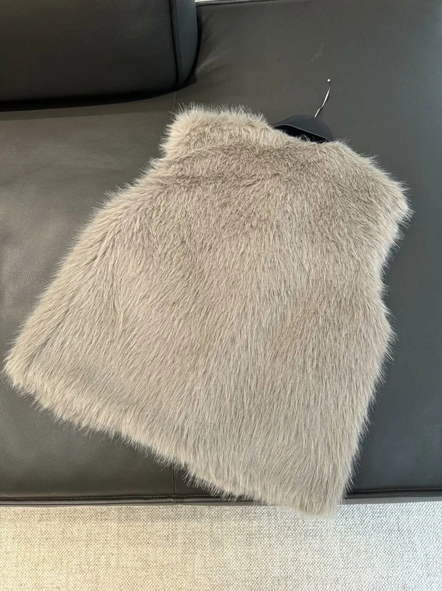 Women's new fashion faux fur effect casual warm O-Neck vest Coat retro sleeveless side pocket women's vest chic top