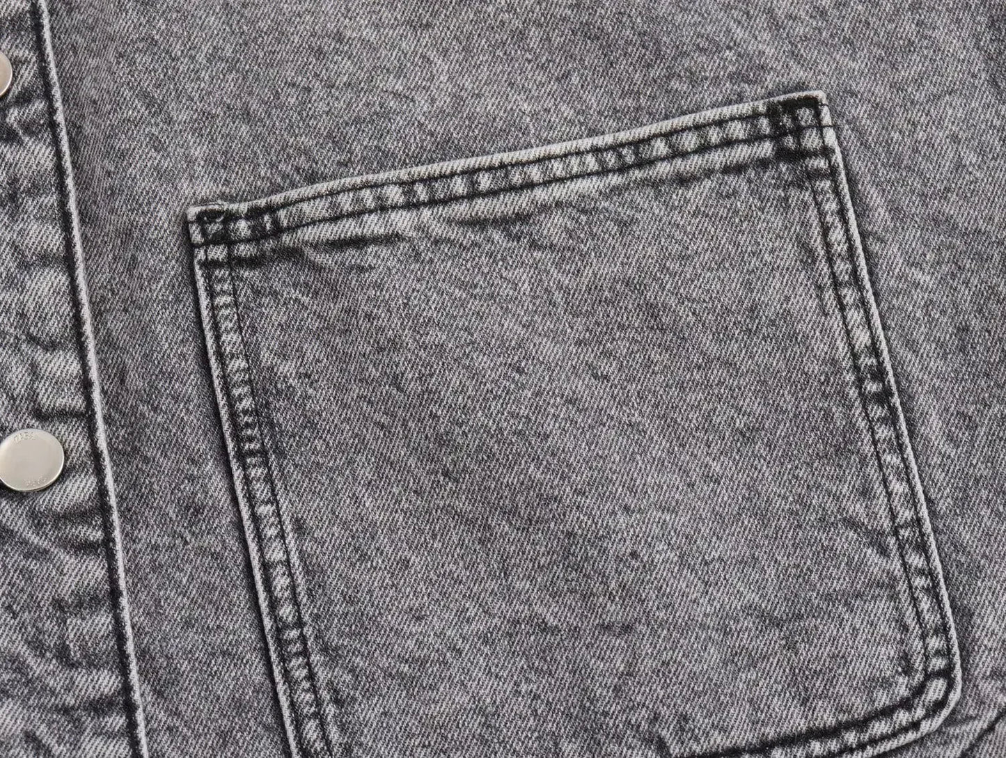 Women's new fashion large pocket decoration loose casual denim jacket coat retro long sleeved Button up women's coat chic