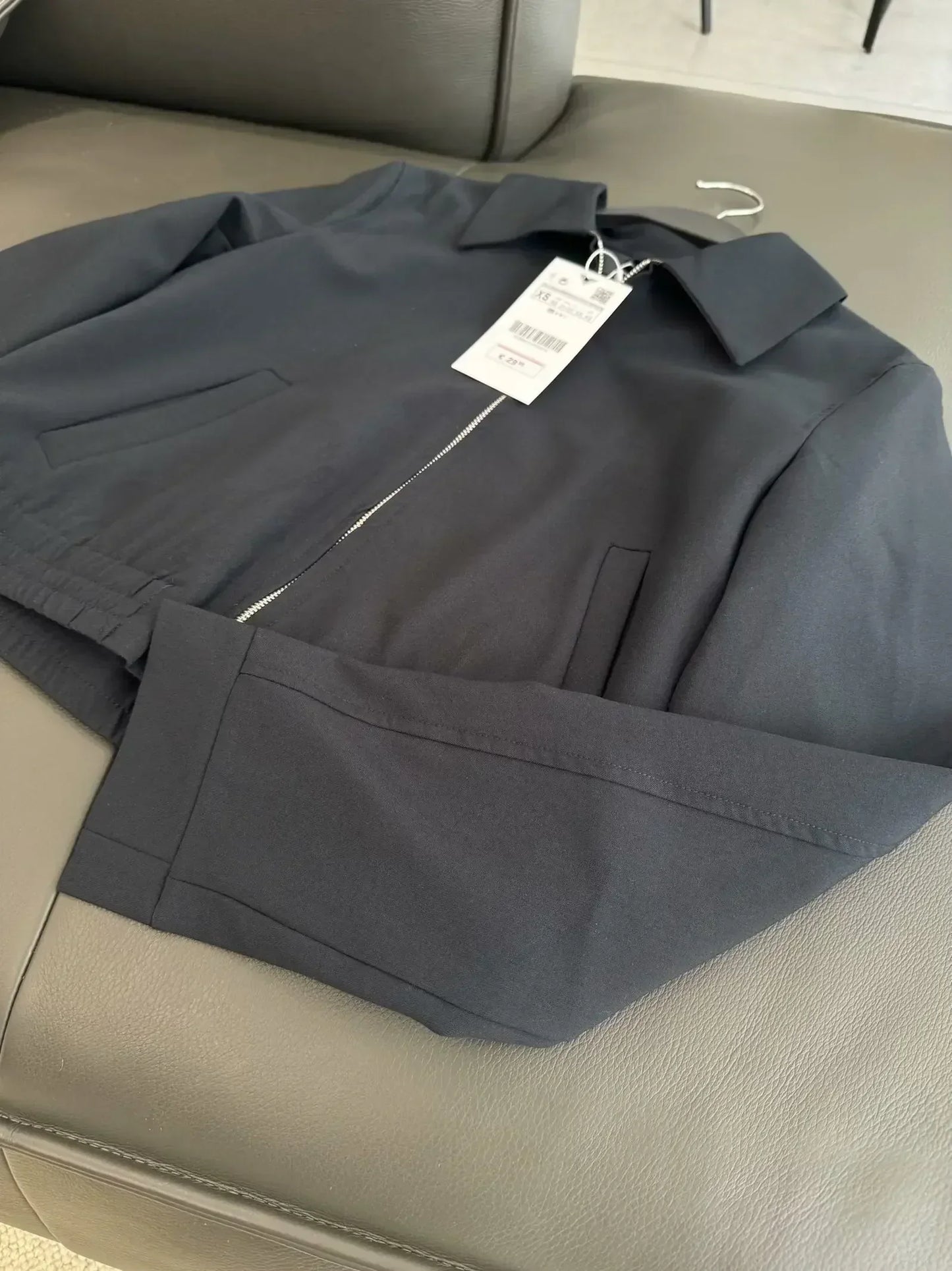 Women's new fashion side pocket decoration casual short lapel jacket coat retro long sleeved zipper women's coat chic top