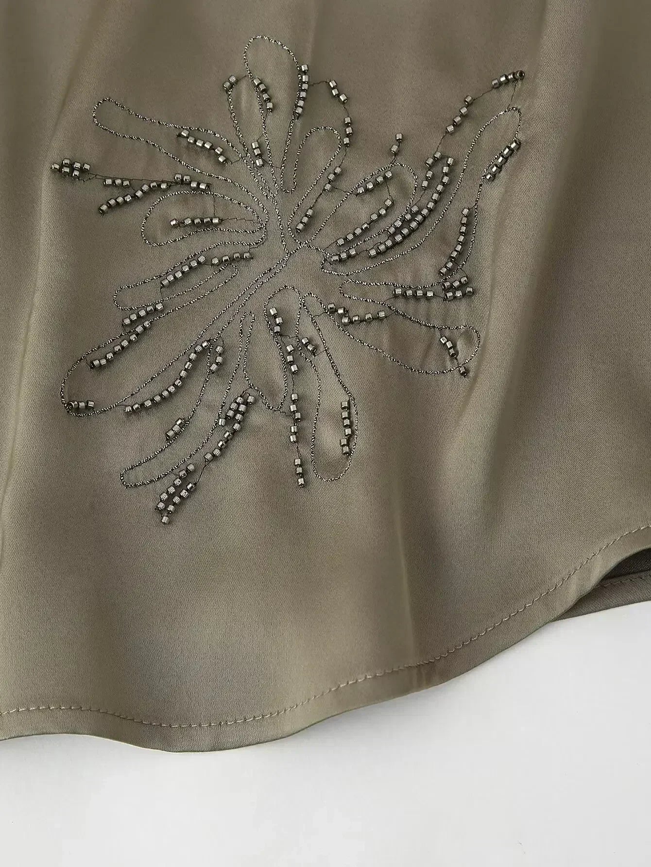 Women's new fashion beaded decoration casual lapel embroidered women's shirt retro long sleeved Button up women's shirt 