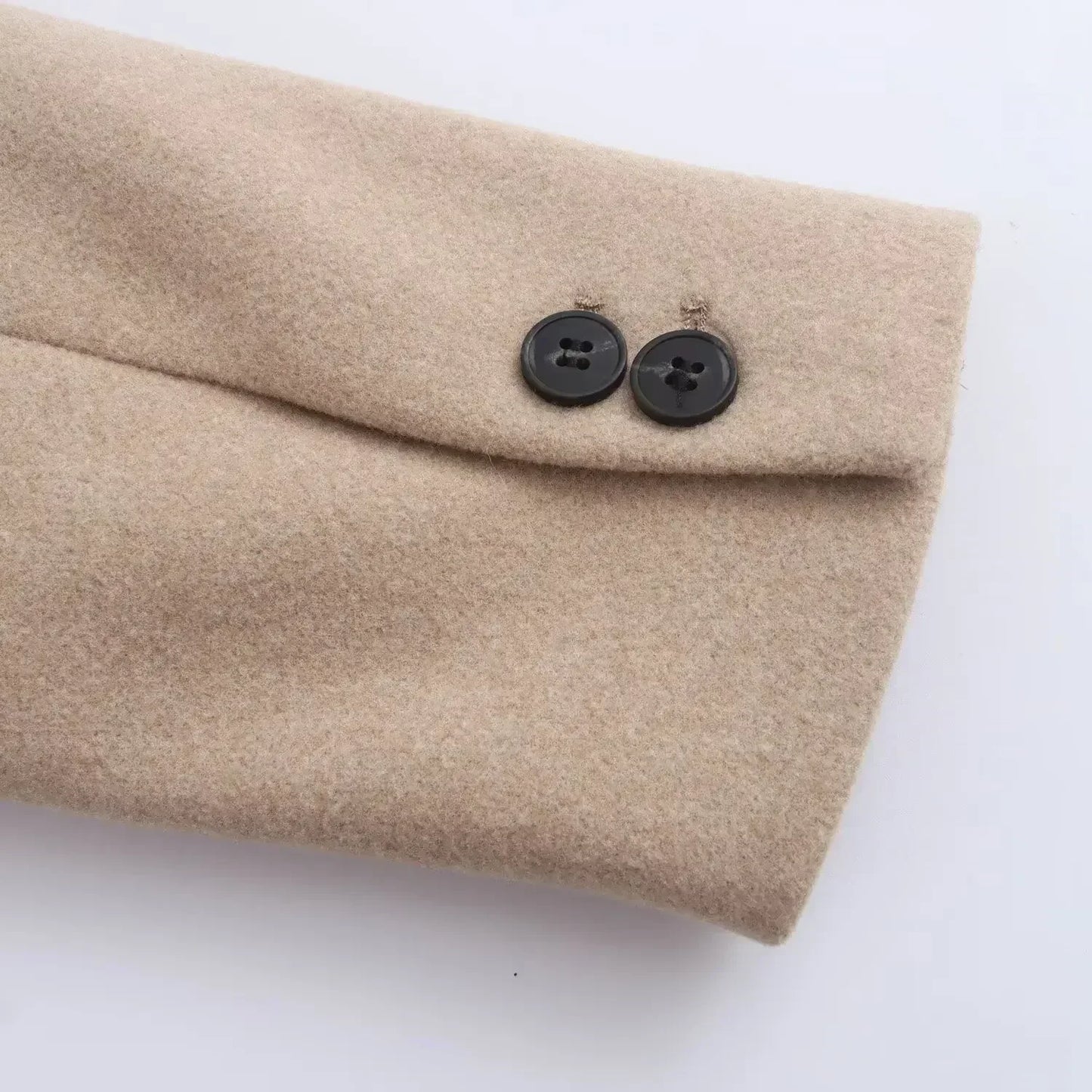 Women's 2024 new fashion loose long style single breasted soft woolen coat retro long sleeved side pocket women's coat chic top