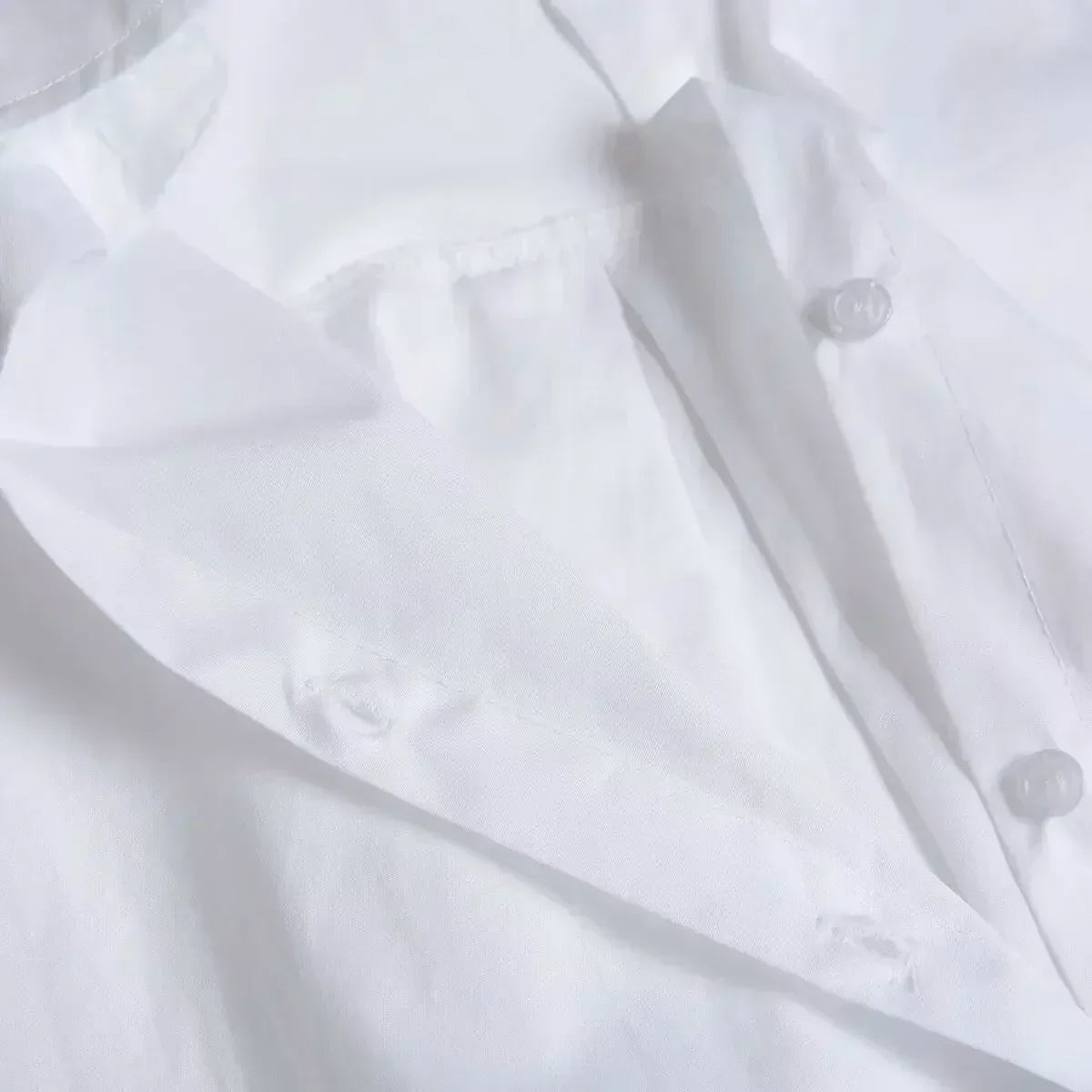 Women's 2024 new fashion loose basic style casual single breasted striped shirt retro long sleeved women's shirt chic top 