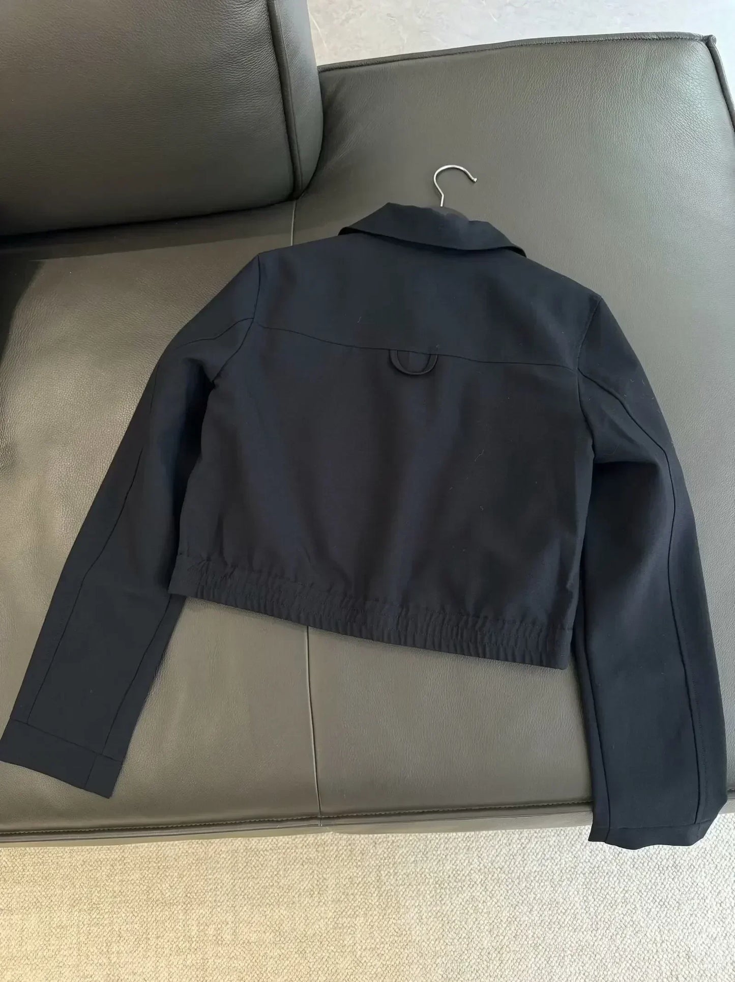 Women's new fashion side pocket decoration casual short lapel jacket coat retro long sleeved zipper women's coat chic top