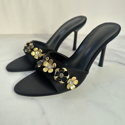 Women's New Fashion Joker Flower Decorative Slippers Stiletto Sandals