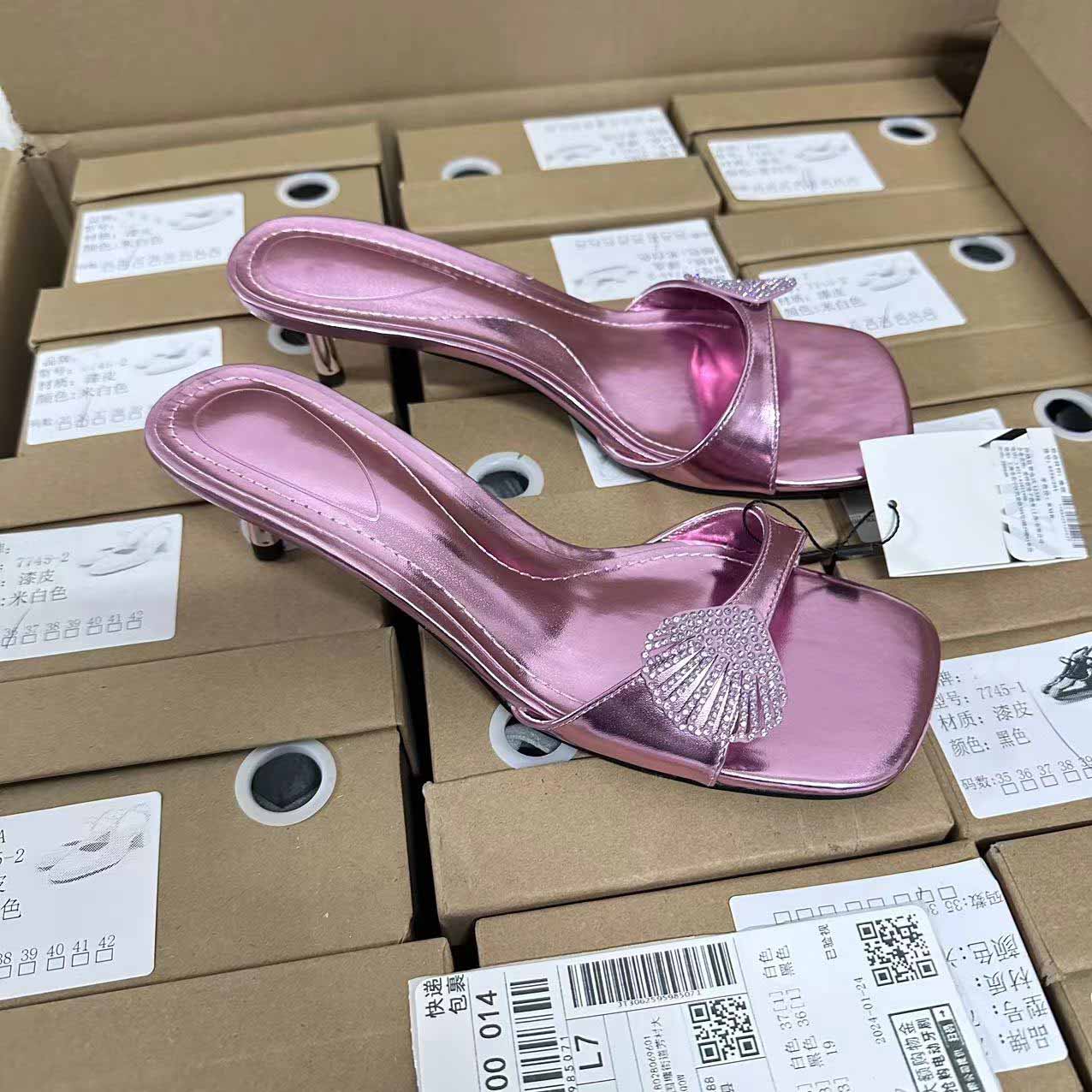 Women's New Fashion Joker Rhinestones with Matching Skirt Stiletto Sandals.