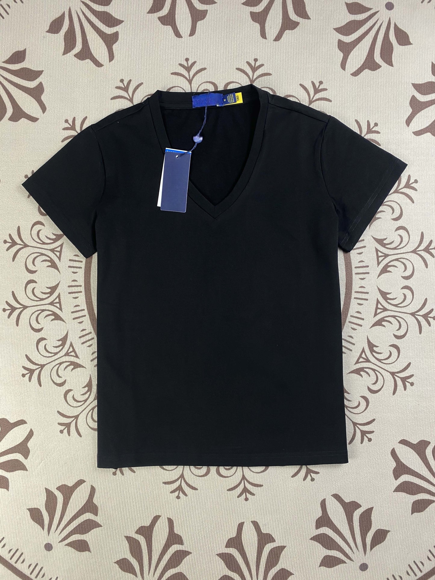 Women's New Fashion Joker Embroidered Pure Cotton Solid Color V-neck Slim T-shirt