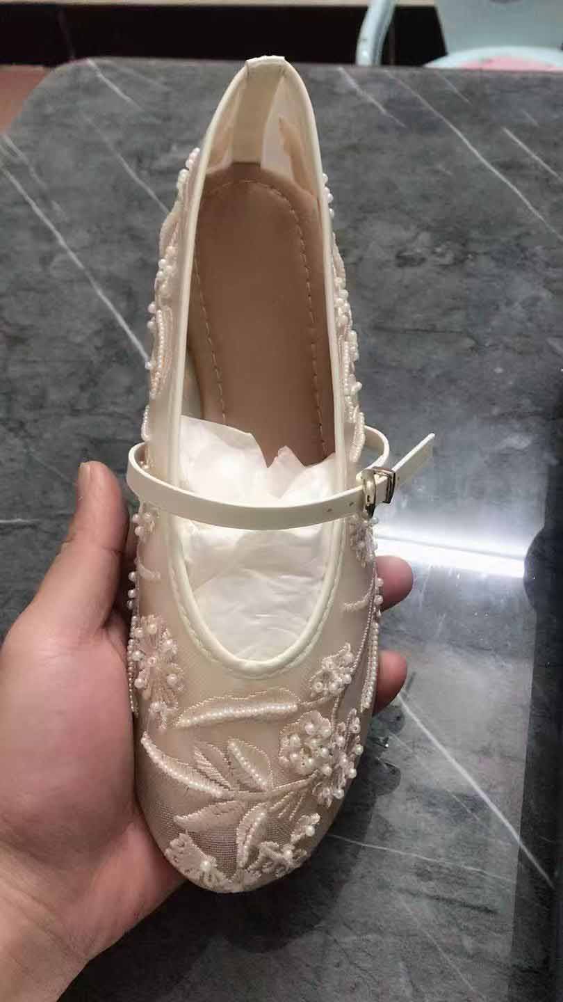 Women's New Fashion Temperament Joker Embroidered Gauze Shallow Flat Ballet Shoes