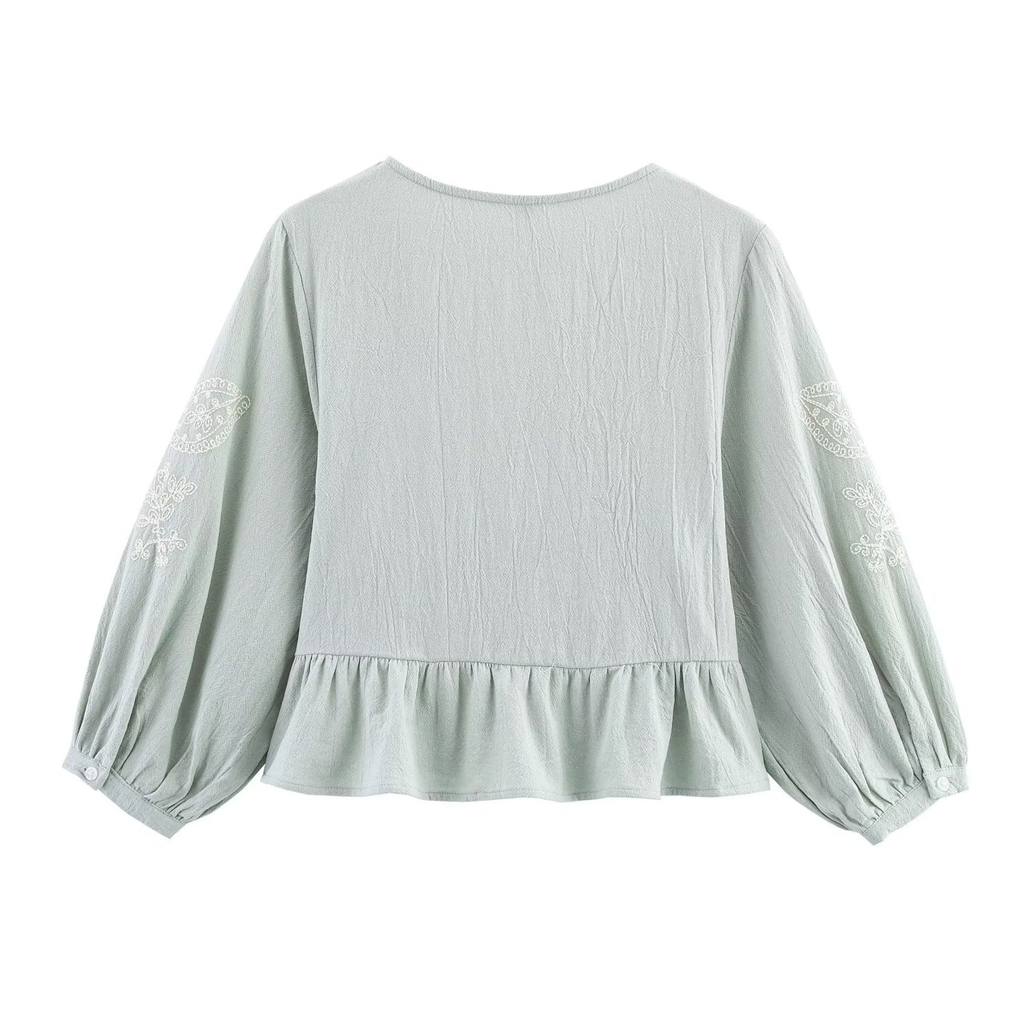 Women's new fashion vacation style long sleeved V-neck embroidered top