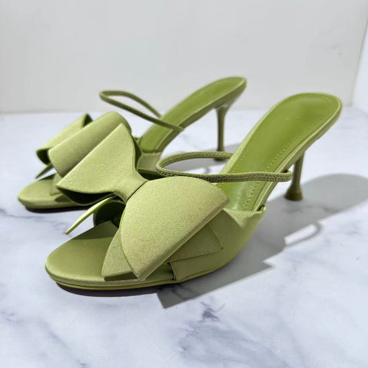 Women's 2025 new temperament Joker satin bow decorated with stiletto sandals.
