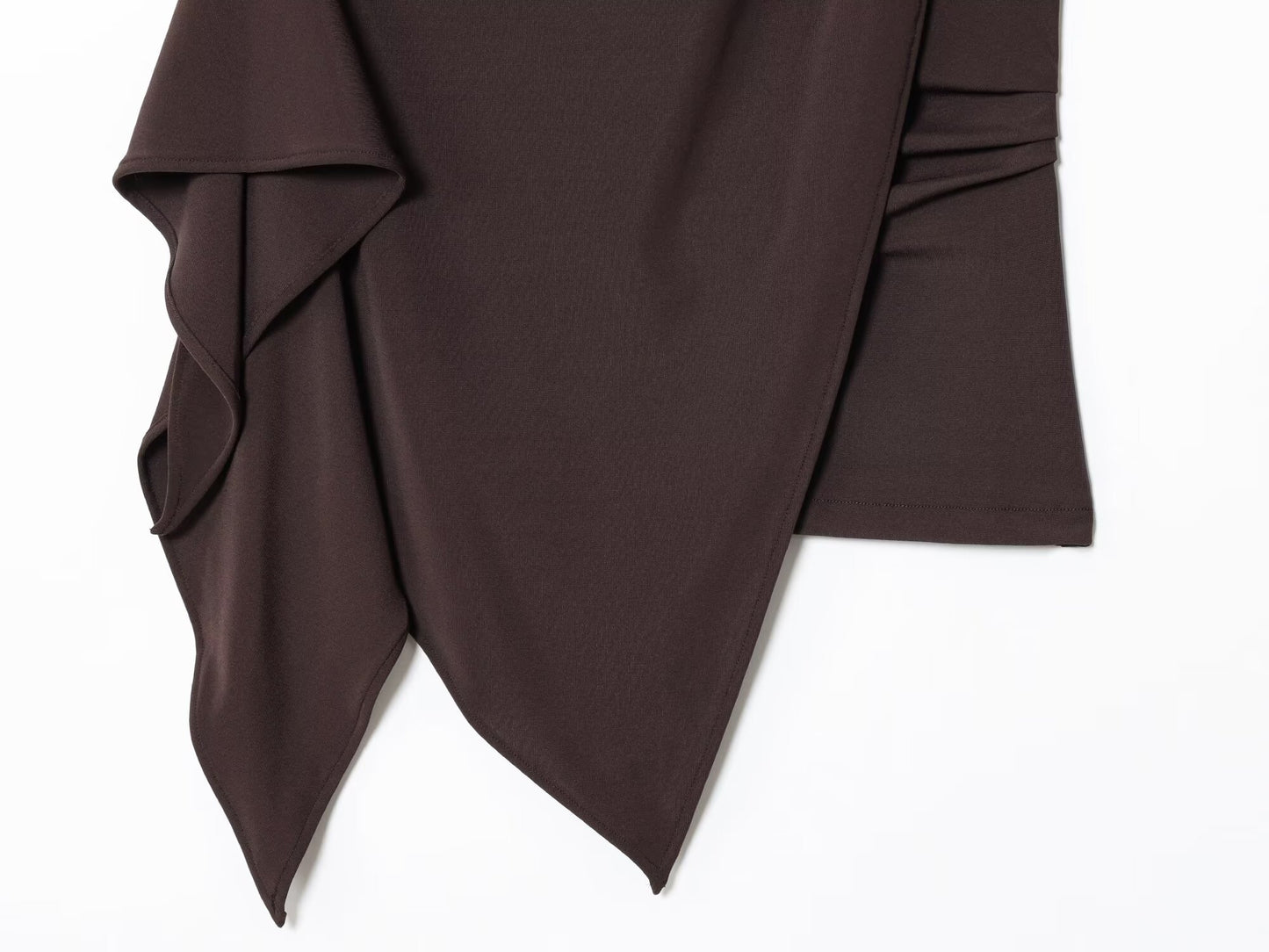 Women's summer fashion sleeveless crepe asymmetric top