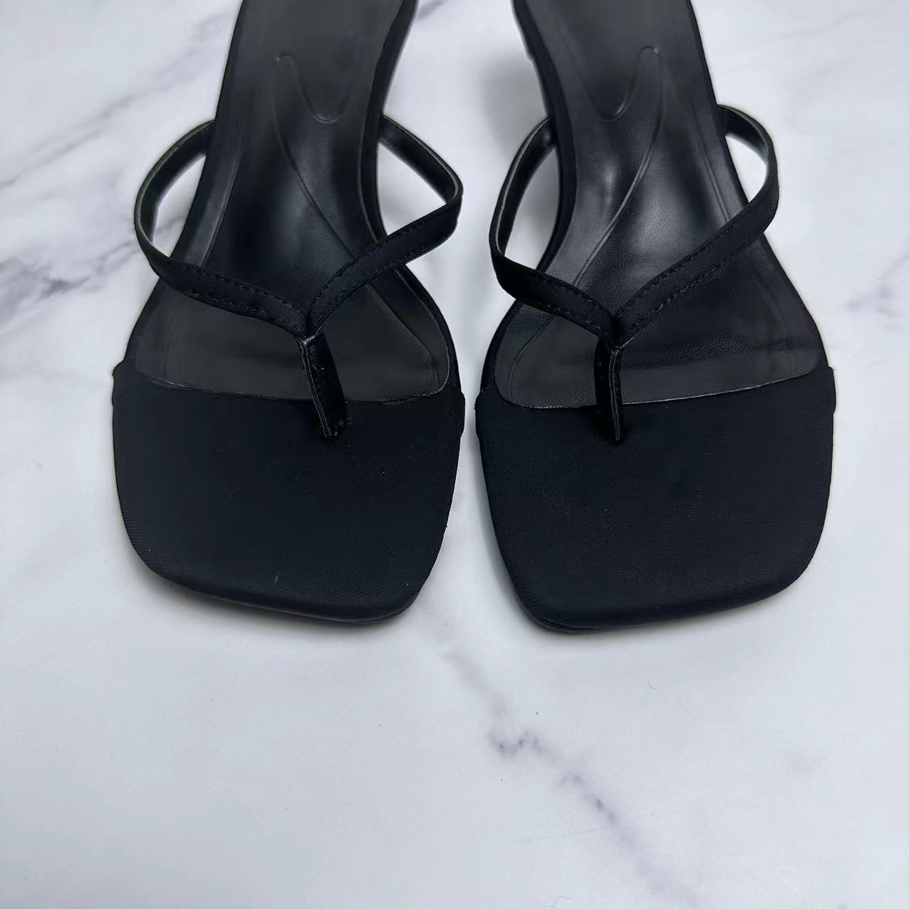 Women's New Fashion Joker Stiletto Flip-flops Joker Square Sandals and Slippers.