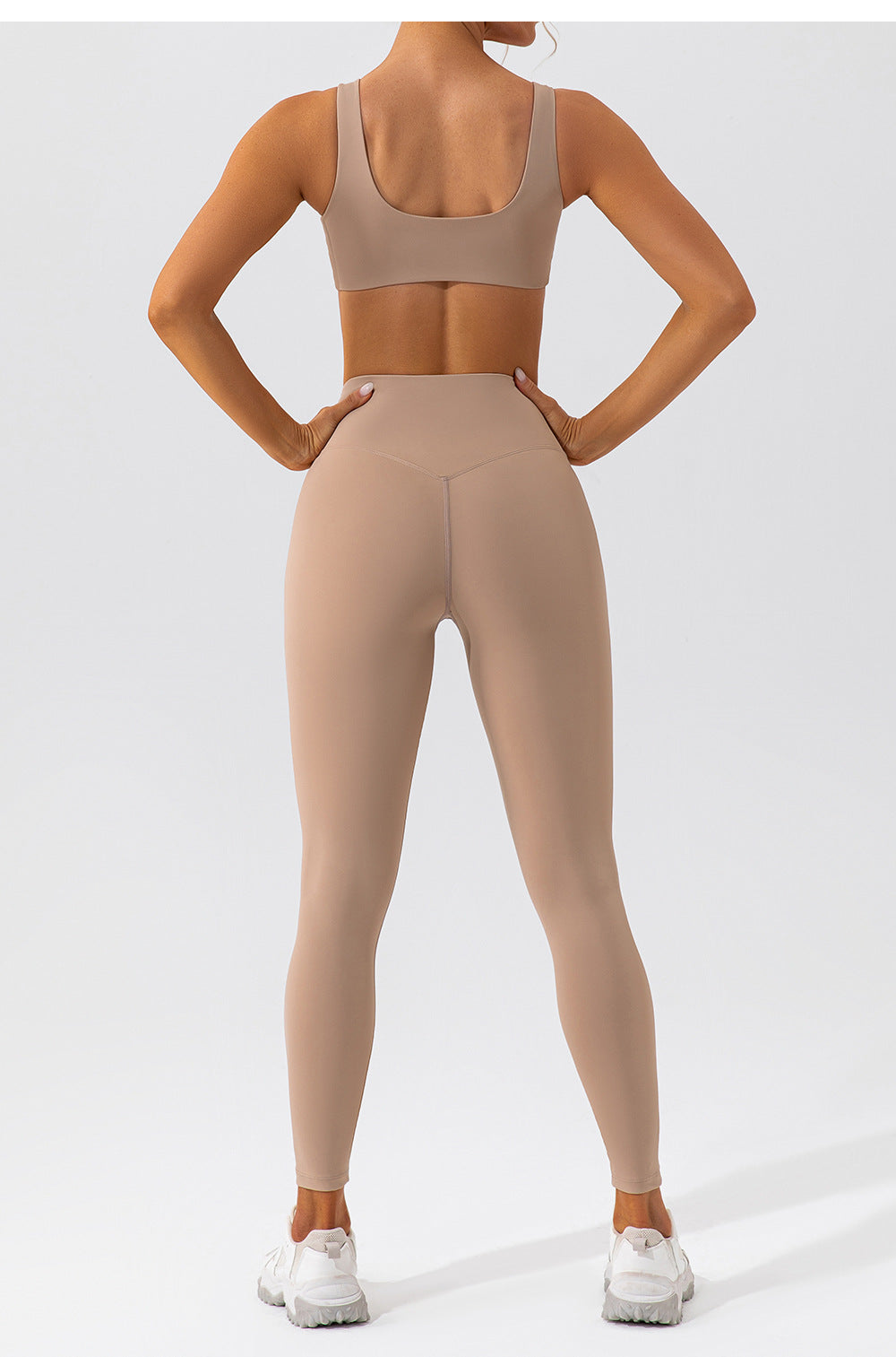 Women's New Nude Hip Yoga Suit Women's Quick-dry Running Beauty Back Fitness Suit