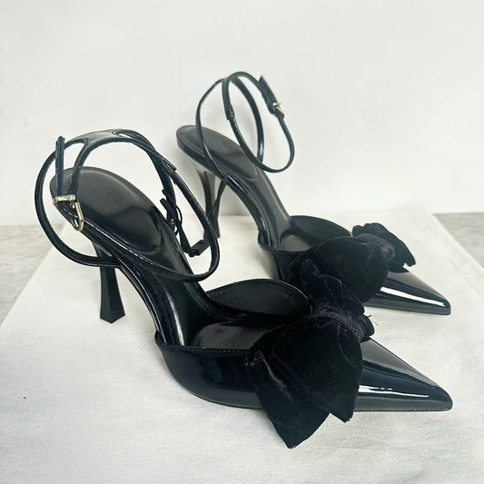 Women's new fashion Joker Velvet effect bow decorated with pointed high heels and high-heeled slippers.